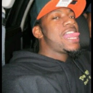 Meet your Posher, Derrick